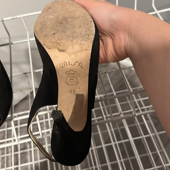 Black Unisa peep toe pumps - Picture 5 of 6